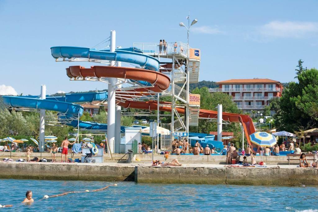 Apartments Buket Jagodje Exterior photo